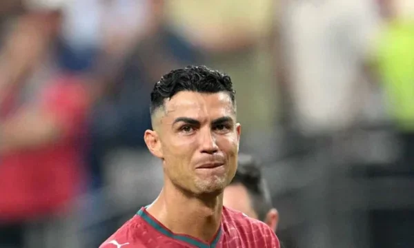 Cristiano Ronaldo wird empfohlen, Portugal nach der Beseitigung der Welt zu verlassen