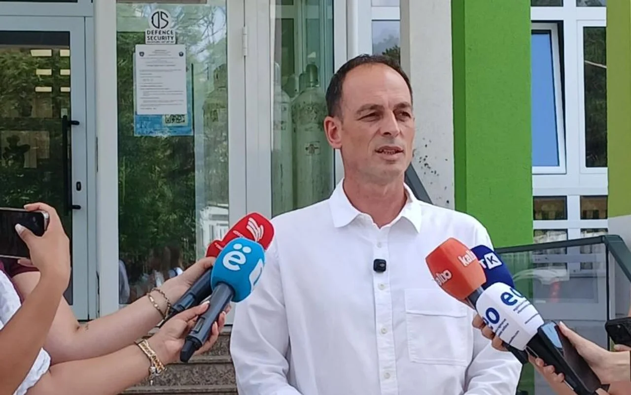 Gjendja në Klinikën e Pediatrisë në QKUK  Dobra  U zëvendësuan shtatë shtretër