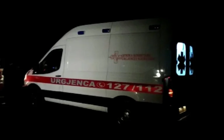 L'auto colpisce il Vranian di 80 anni a morte