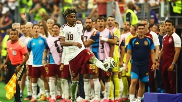 FIFA mund ta zgjasë 20-25 minuta pauzën mes pjesëve