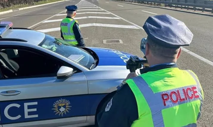 Il giovane che ha combattuto con un pubblico a Leposaviq è punito con 300 euro