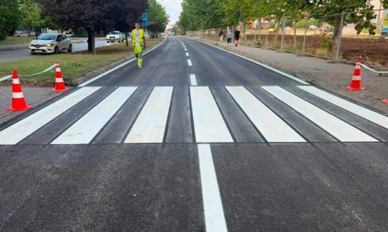  U kry   Përparim Rama  Lëshohet për qarkullim rruga  Fehmi Lladrovci 