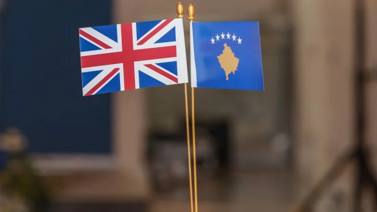 Nach Gashis Ernennung zum Chefankläger reagiert die britische Botschaft: Gewährleistung eines unabhängigen, transparenten und buchhalterischen Systems
