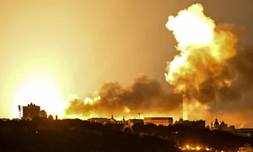 Explosionen in Dubai, Luftabwehr angeblich neutralisierte Raketen auf der Stadt