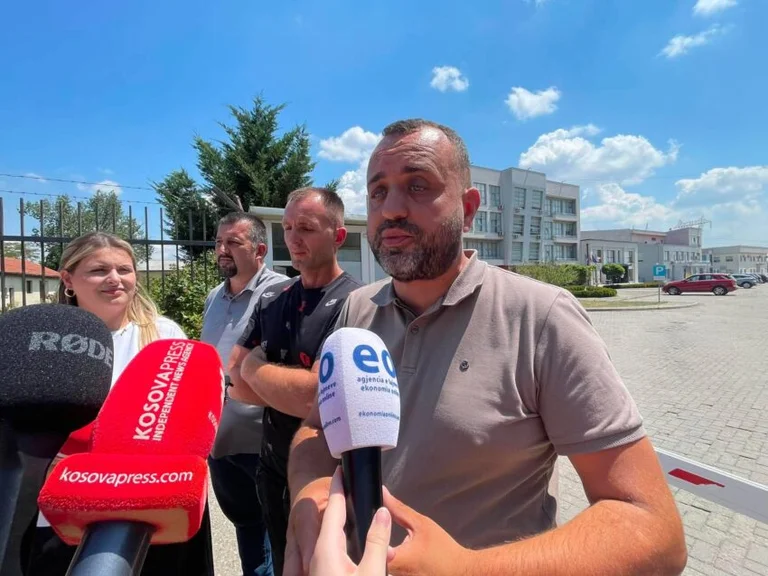 Les agriculteurs et “Vita” vont à l'AUV, nécessitent la publication des résultats d'aujourd'hui