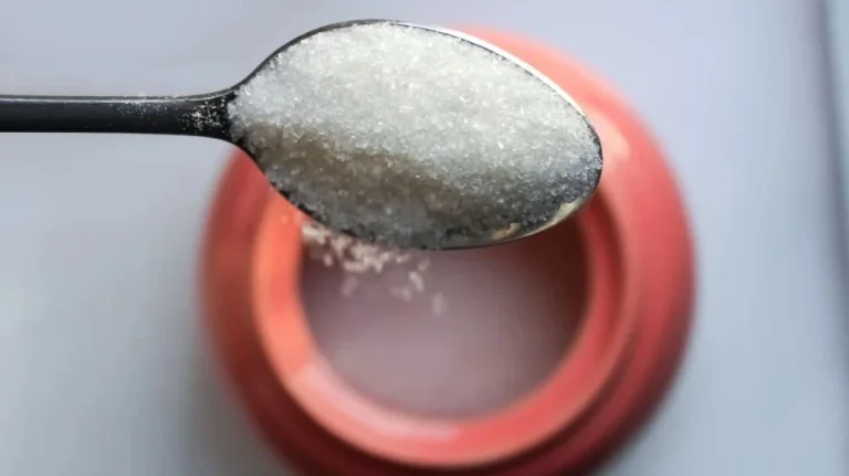 Çka i ndodh trupit kur sheqeri largohet krejtësisht nga dieta?
