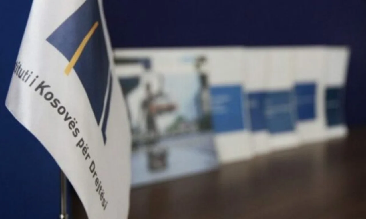 Kosova humb 43 milionë euro nga BE ja  IKD  Vetëm 0 2  e diskutimeve në Kuvend ishin për integrimet europiane