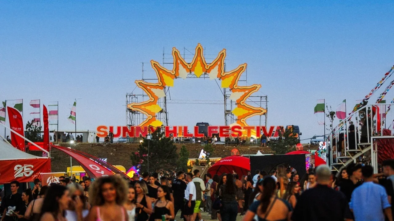 Sunny Hill Festival  më shumë se muzikë   çfarë thonë nga Komuna e Prishtinës  Unioni i Turizmit dhe ekspertët e kulturës