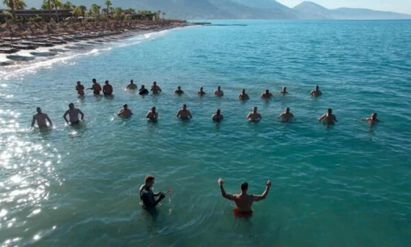 30 pjesëtarë të njësive speciale të Policisë së Kosovës trajnohen për kërkim-shpëtim në ujë dhe zhytje