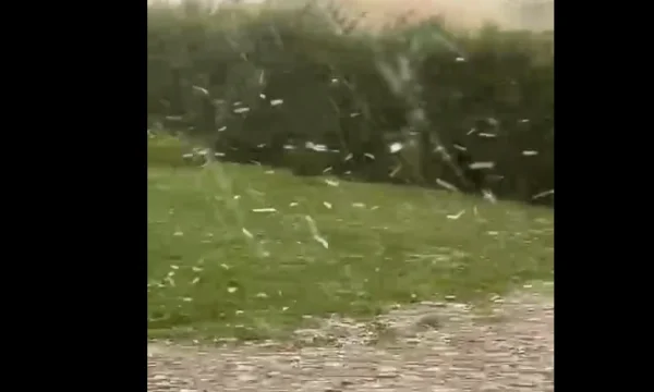 Großer Hagel im Dorf Krishec, Peja (VIDEO)