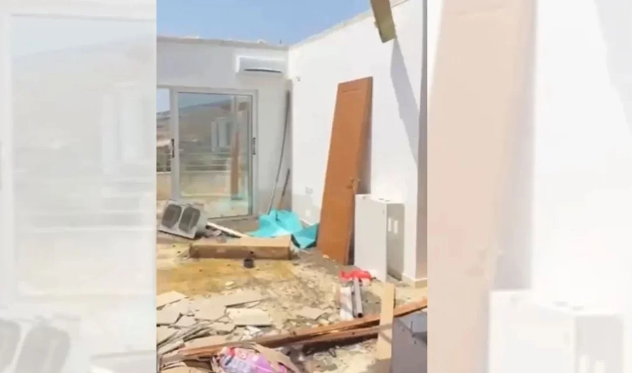 Stuhia në Sarandë    Fluturon  çatia në një banesë 12 katëshe  4 familje mbesin pa strehë
