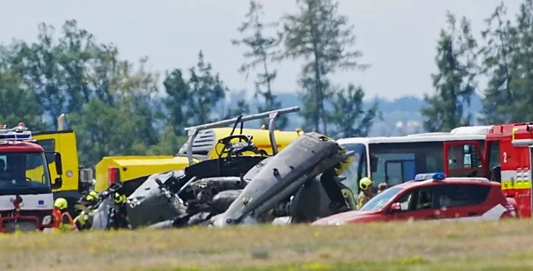 Rrëzohet një helikopter në Çeki, një ushtar vdes e katër të tjerë lëndohen