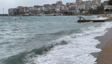 Schlechtes Wetter, Schiffssegel verboten in Ksamil, Saranda und Borsh