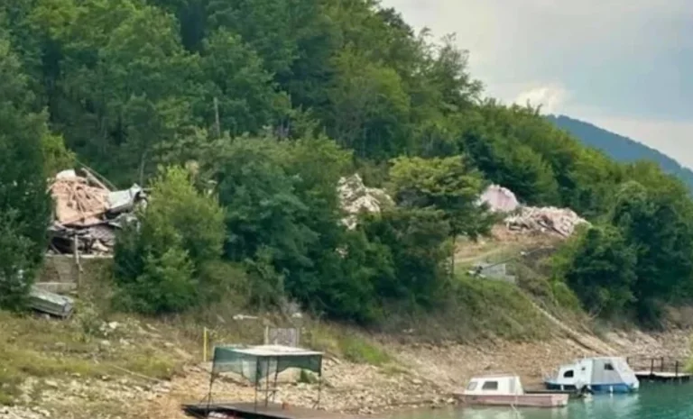 MMPHI paralajmëron aksione kundër uzurpimeve në Batllavë dhe Badovc, pas rrënimit të 16 villave në Ujman