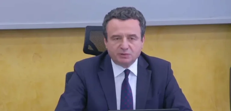 Kurti s’merret me ndërkombëtarët, por pret nga KGJK të vendosë për lirimin nga detyra të gjyqtarëve serbë