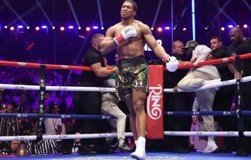 Joshua paralajmëron Furyn pas fitores ndaj Prengës: Do t’ia shqyej zemrën