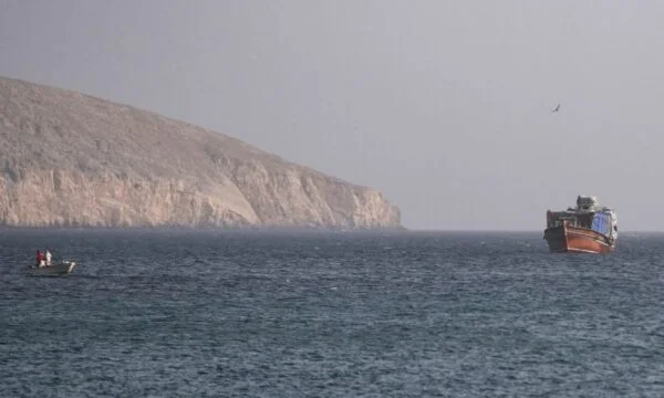 Iran, Oman parla su Hormuz Strait