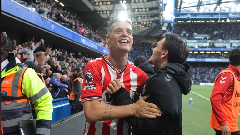 El entrenador de Sunderland acaba especulando: ¡Jaka no se va!