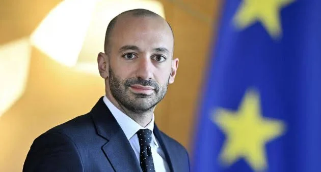 Ministri francez sot në Kosovë, do të pritet nga Konjufca
