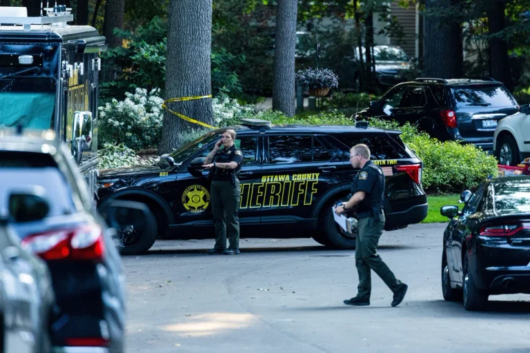 Michigan: 8 membri di una famiglia sono morti, sospettati di aver ucciso 6 bambini