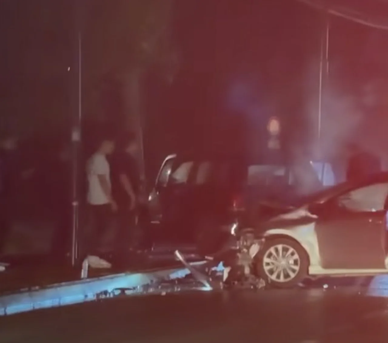 Dy policë dhe tre qytetarë të lënduar nga një aksident në Gurrakoc
