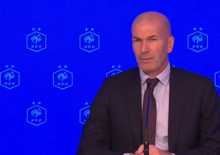 Oficial: Zinedine Zidane es el nuevo entrenador nacional de Francia