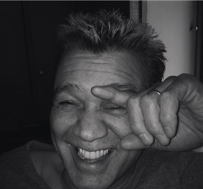 Kitaristi legjendar Eddie Van Halen vdes në moshën 65 vjeç