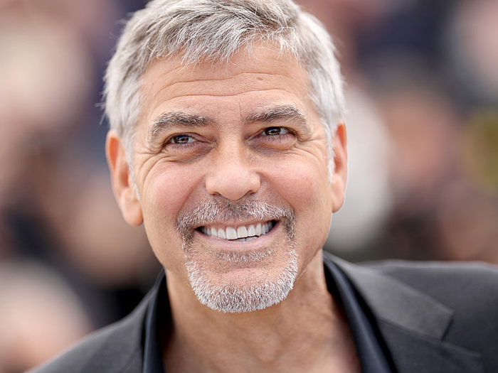 George Clooney i dhuroi 14 miqve të tij nga 1 milion dollarë