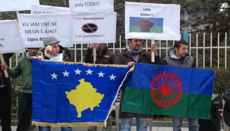 Kombëtarja e Kosovës me rrotë në logo: Simbol i romëve apo i dardanëve?