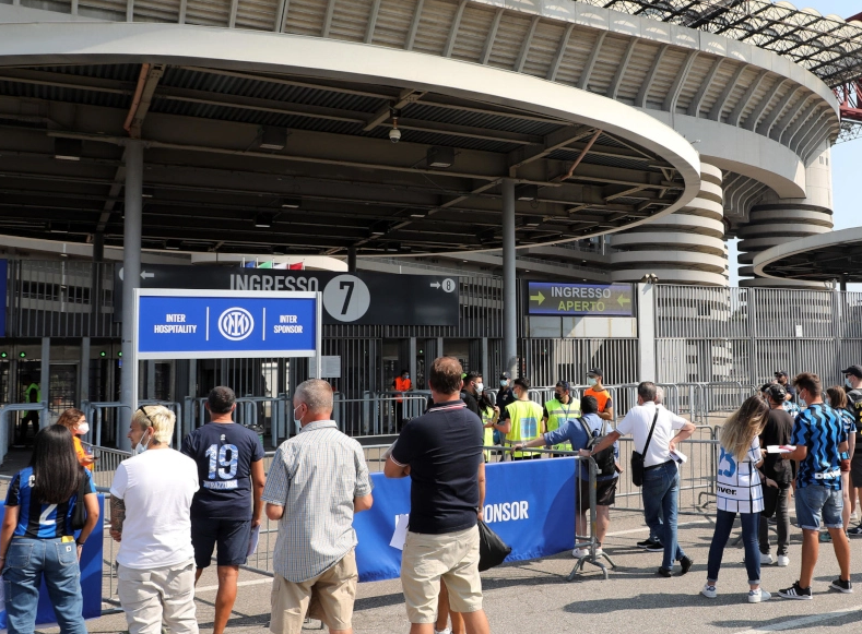 Milani edhe Interi e kanë planin për stadiumin e ri, do të jetë jashtë Milanos