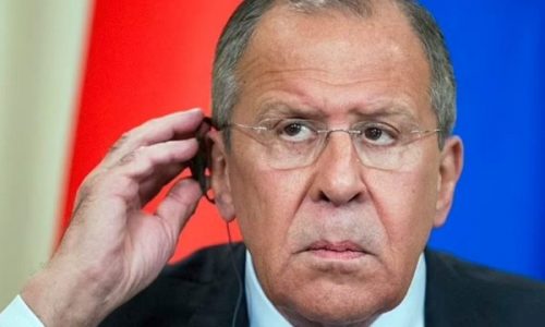 Lavrov: Moska në kontakt me Serbinë lidhur me pronësinë e NIS-it