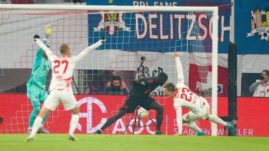 Bayern Munchen e fillon keq vitin 2023, barazon me Leipzig