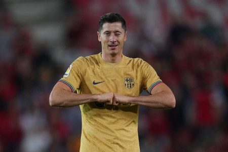 Lewandowski dhe Pedri nuk do të luajnë në Copa Del Rey nesër