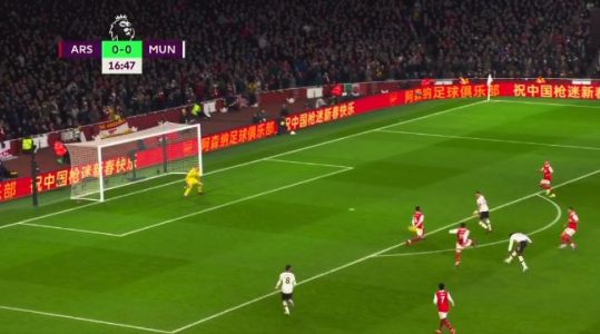 Rashford befason Arsenalin në fillim të ndeshjes, shënon gol të bukur