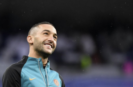 PSG dhe Chelsea janë afër të arrijnë marrëveshjen për Hakim Ziyech