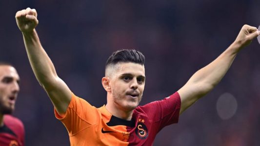 Formacionet zyrtare: Galatasaray – Umraniyespor, Rashica nga minuta e parë