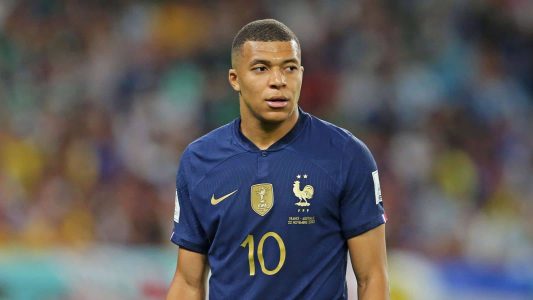 Mbappe refuzon ftesën e Francës