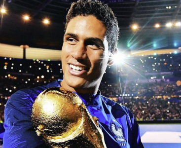 Zyrtare: Raphael Varane pensionohet nga Kombëtarja e Francës