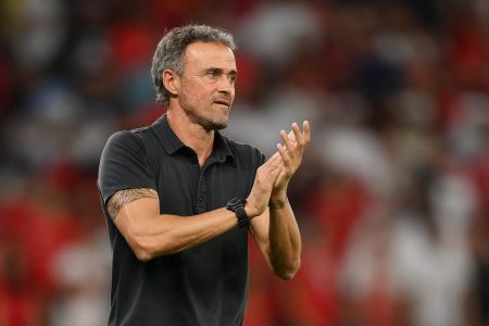 Luis Enrique mund të marrë drejtimin e Chelseat