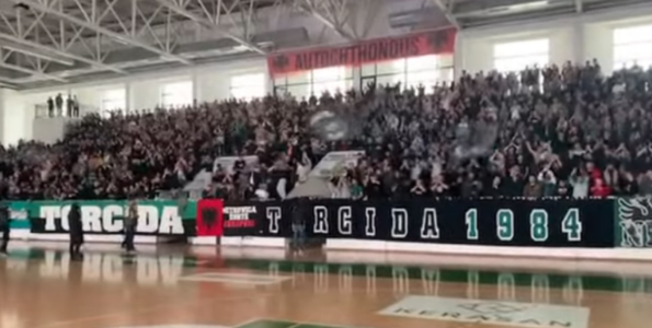 Torcida e ”kallë” Minatorin në prag të ndeshjes me Prishtinën (VIDEO)