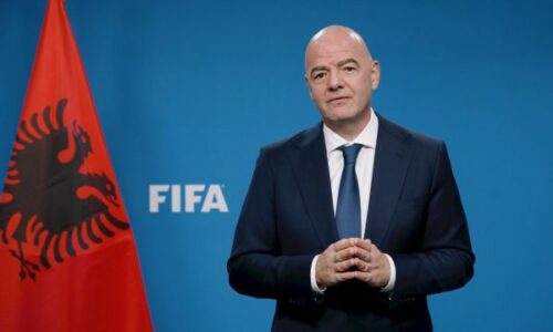 Infantino: Ky vit ishte fantastik për ju, futbolli në Shqipëri është në duar të sigurta dhe të afta