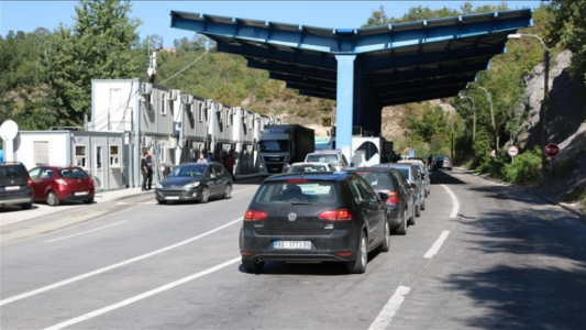 U paralajmërua protestë – Forca të shtuara të Policisë së Kosovës në Jarinjë