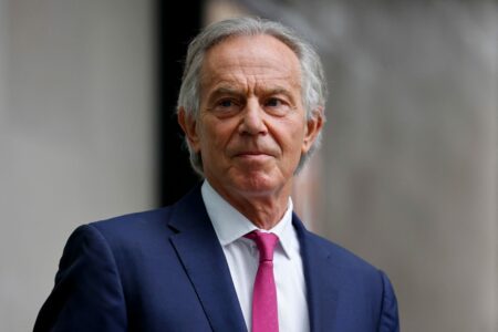 Tony Blair pritet ta vizitojë Kosovën, do të flasë deputetëve të Kuvendit