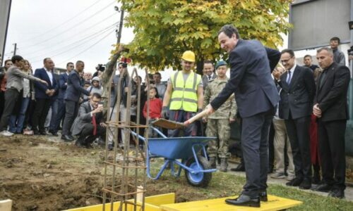 Kurti premtoi ndërtimin e 160 çerdheve- veç katër i ndërtoi për katër vite mandat