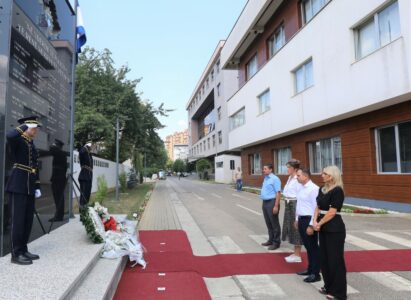 Sindikata e Policisë me homazhe: Dhanë jetën në shërbim të kombit