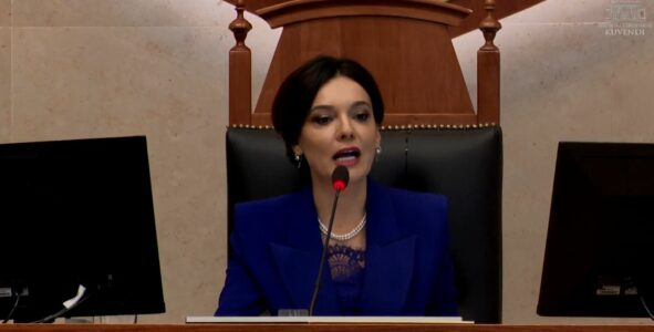 Elisa Spiropali, kryetarja e re e Kuvendit të Shqipërisë