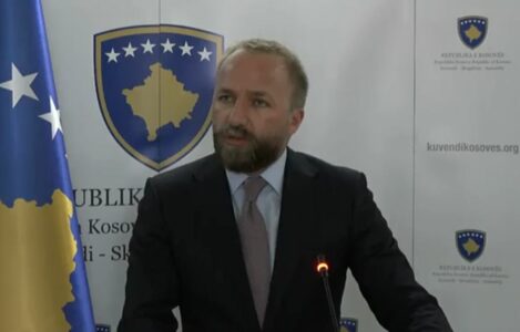 Tahiri: Të bindur që do të fitojmë në tri betejat për ligjet e KPM-së dhe KPK-së, si dhe për vendimin e statutit të UP-së