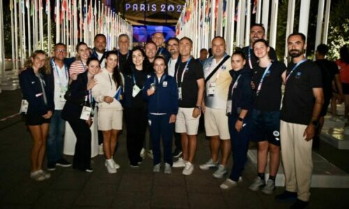 Para kthimit në Kosovë, Osmani takon sportistët që po marrin pjesë në Lojërat Olimpike “Paris 2024”