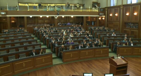 IKD publikon raportin për sesionin pranveror të Kuvendit: Pati ndërhyrje në sistemin e drejtësisë