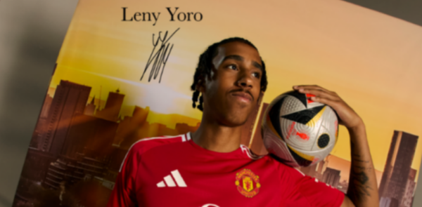 Zyrtare: Man Utd transferon Leny Yoron